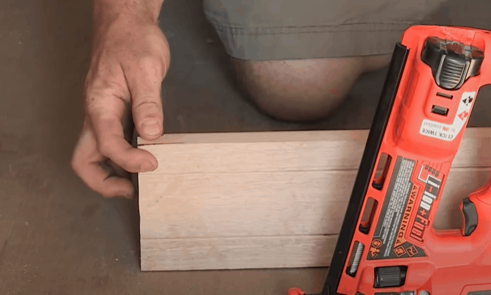 Cut the Wood and Fasten Them with a Nail