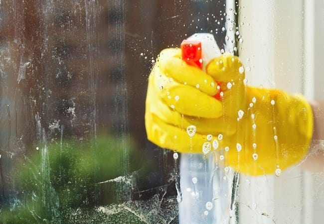 How-to-make-your-own-window-cleaner