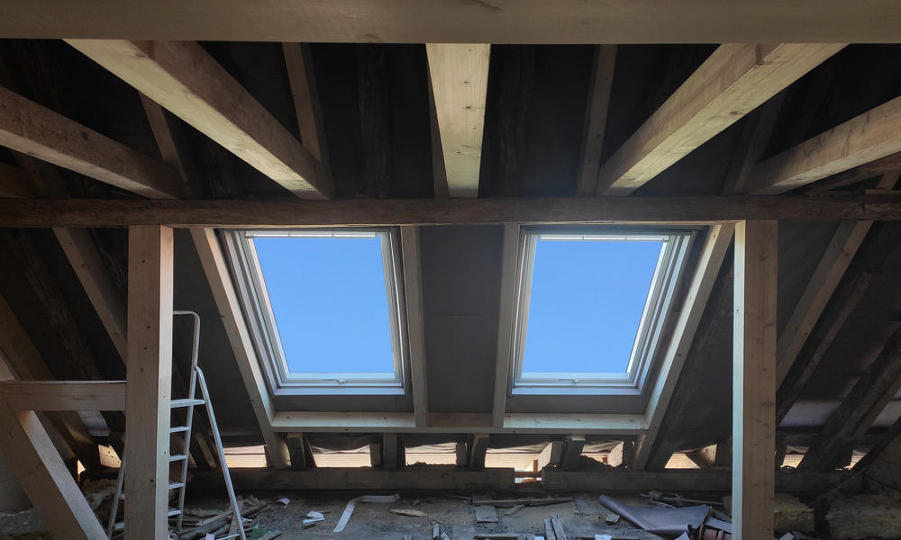 Know-when-to-replace-a-skylight