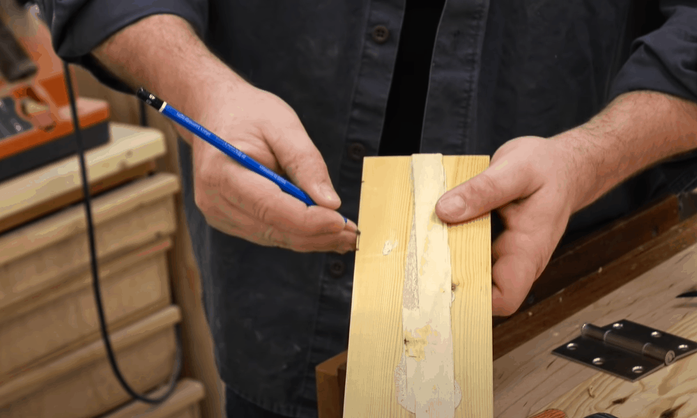 Mark-Out-the-Mortise-Depth